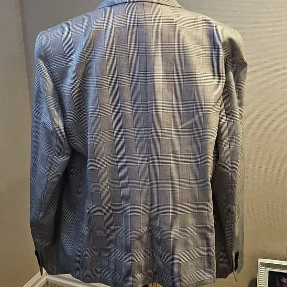 BRAND NEW TALBOTS BLAZER...SIZE 18....BLACK AND WHITE - Picture 5 of 10